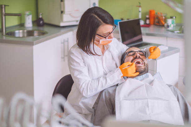 Best Emergency Tooth Extraction in Port Byron, IL